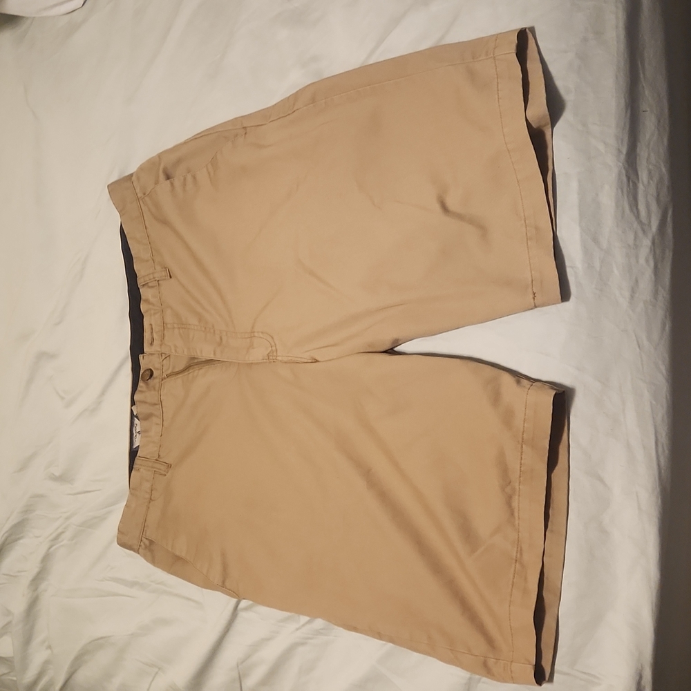 Men's volcom kahki shorts size 36